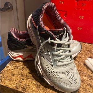 Mizuno Wave Inspire 15